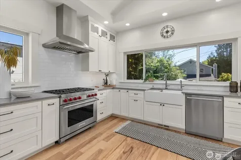 2629 E Valley Street Seattle WA 98112