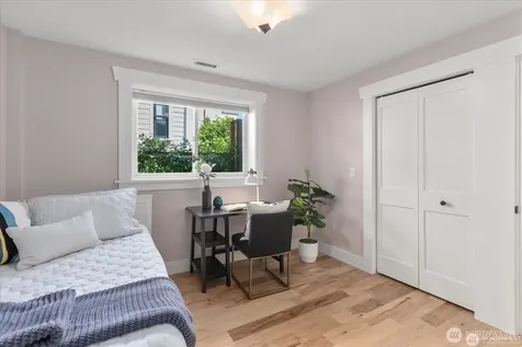 2629 E Valley Street Seattle WA 98112