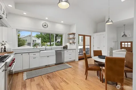 2629 E Valley Street Seattle WA 98112