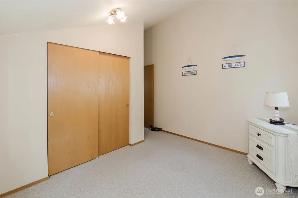18631 E State Route 106 Belfair WA 98528