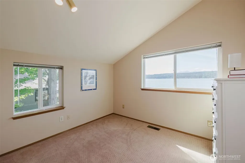 18631 E State Route 106 Belfair WA 98528