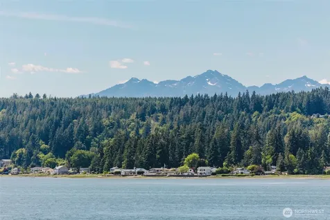 18631 E State Route 106 Belfair WA 98528