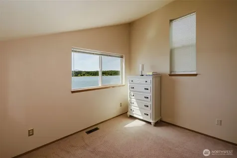 18631 E State Route 106 Belfair WA 98528