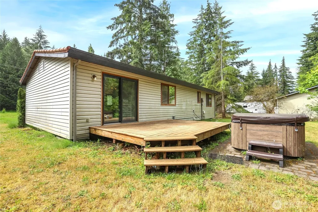 13262 NW Holly Road Bremerton WA 98312