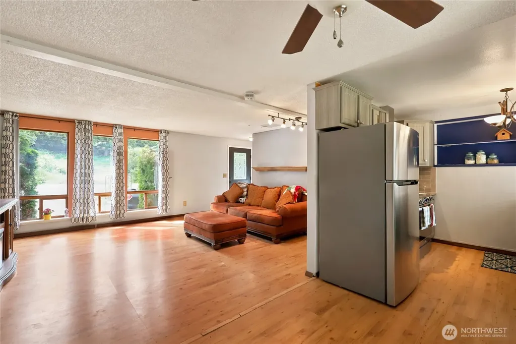 13262 NW Holly Road Bremerton WA 98312
