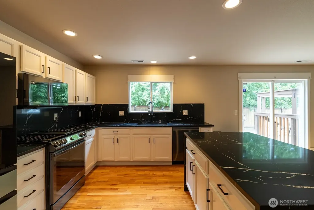 11515 138th Street Ct E Puyallup WA 98374