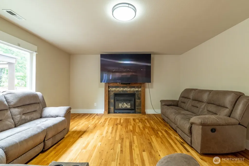 11515 138th Street Ct E Puyallup WA 98374