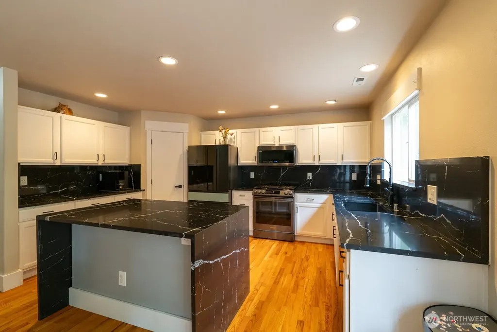 11515 138th Street Ct E Puyallup WA 98374