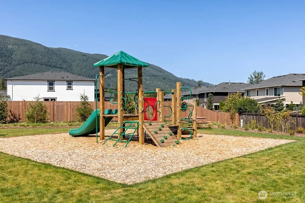 1151 Clearwater Way SE North Bend WA 98045