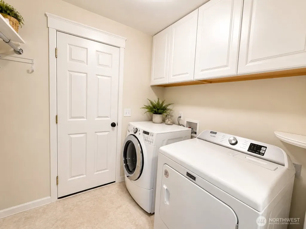 23411 SE 242nd Street Maple Valley WA 98038