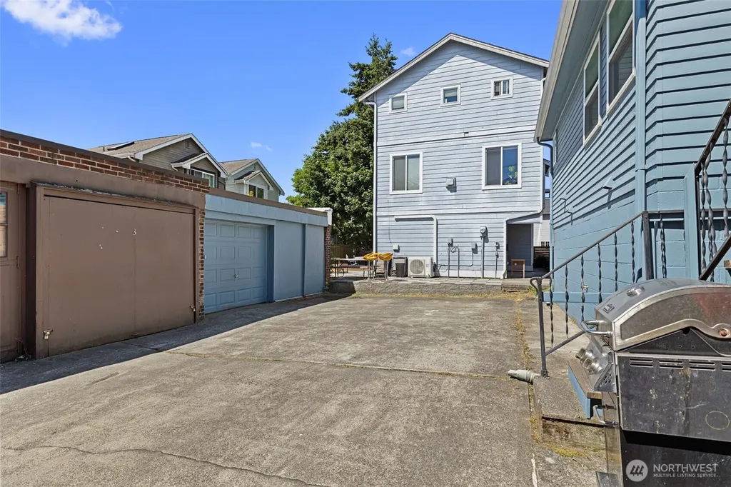 2407 NW 60th Street Seattle WA 98107