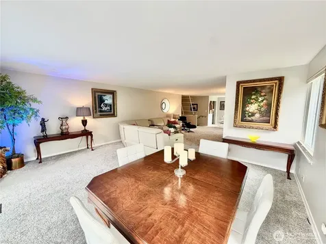 707 W Bertona Street Seattle WA 98119