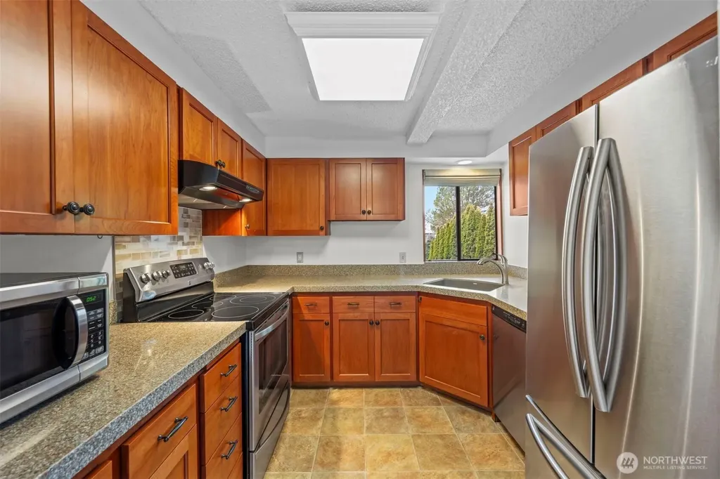 217 Alder Street Edmonds WA 98020