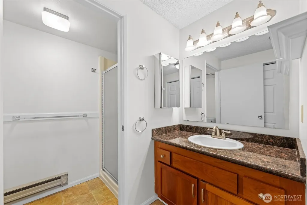 217 Alder Street Edmonds WA 98020