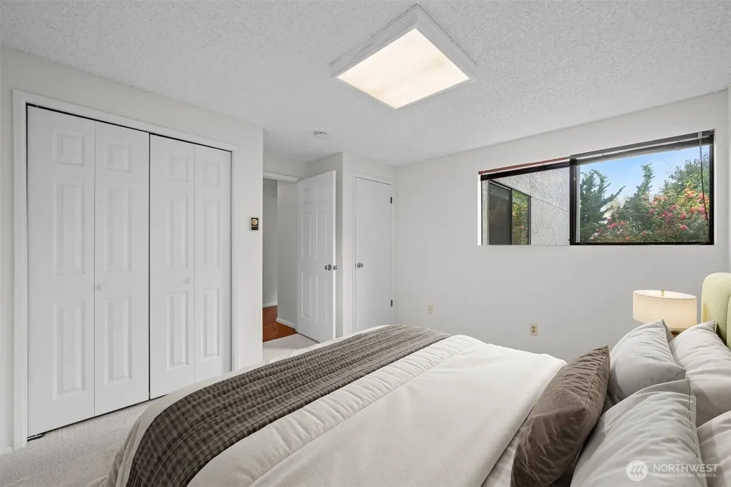 217 Alder Street Edmonds WA 98020