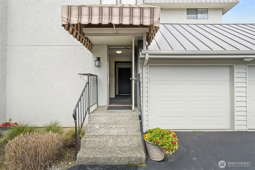 217 Alder Street Edmonds WA 98020