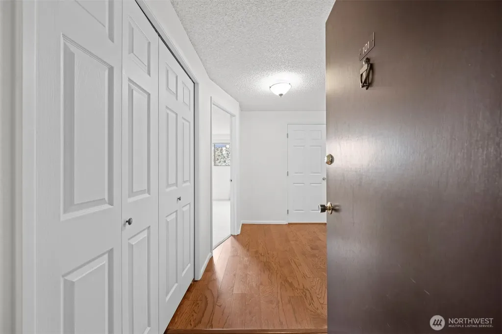 217 Alder Street Edmonds WA 98020