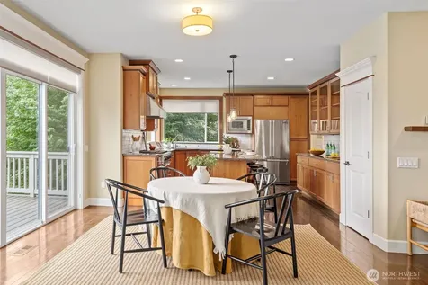 21008 7th Avenue S Des Moines WA 98198