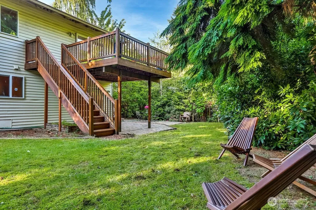 12705 SE 74th Street Newcastle WA 98056