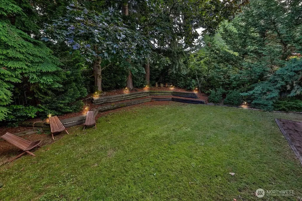 12705 SE 74th Street Newcastle WA 98056
