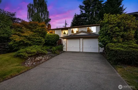 12705 SE 74th Street Newcastle WA 98056
