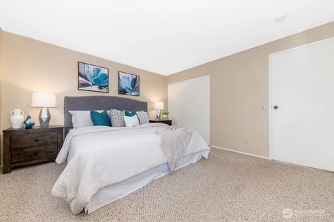 12705 SE 74th Street Newcastle WA 98056