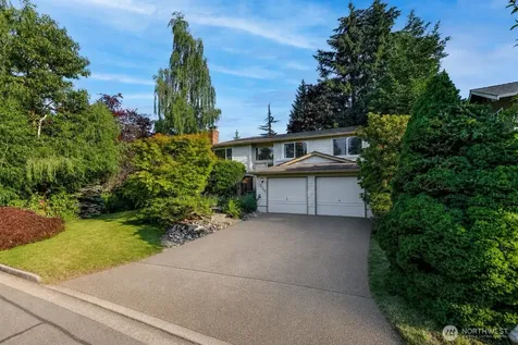 12705 SE 74th Street Newcastle WA 98056