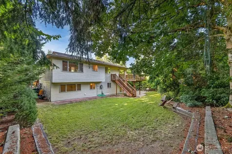 12705 SE 74th Street Newcastle WA 98056