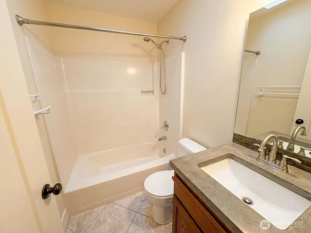 20611 SE 135th Street Issaquah WA 98027