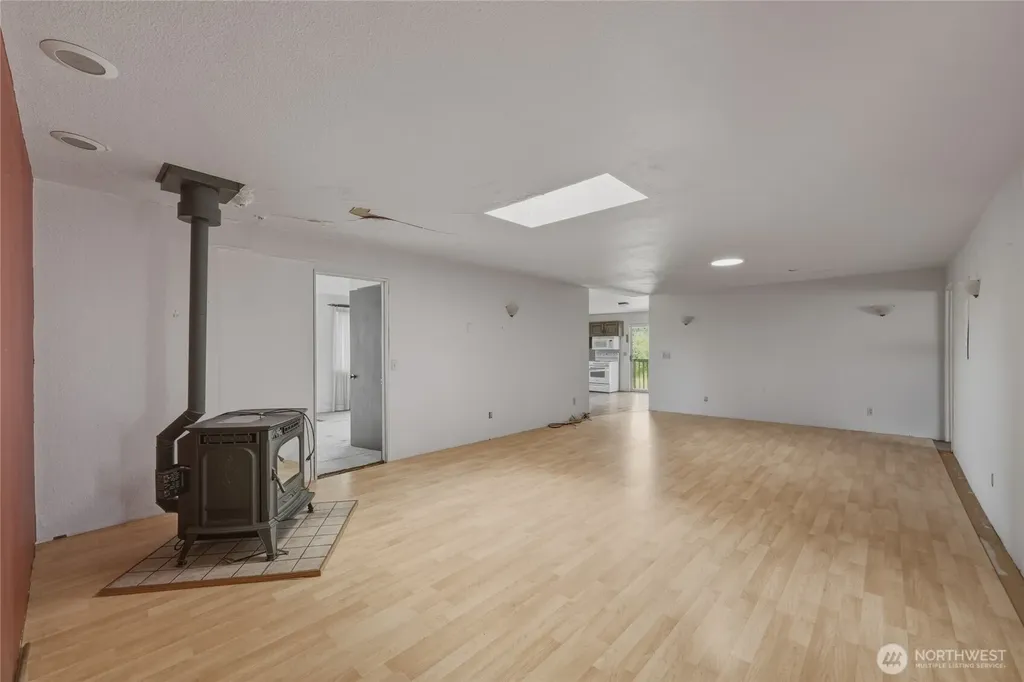 16 Harvey Road Blaine WA 98230