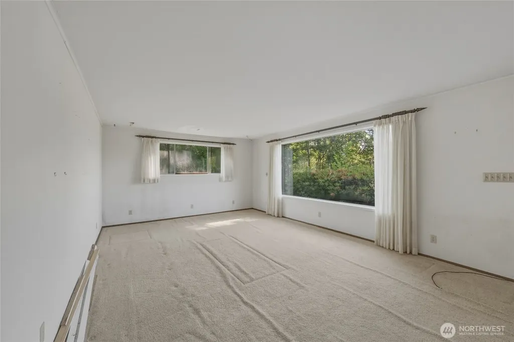 16 Harvey Road Blaine WA 98230