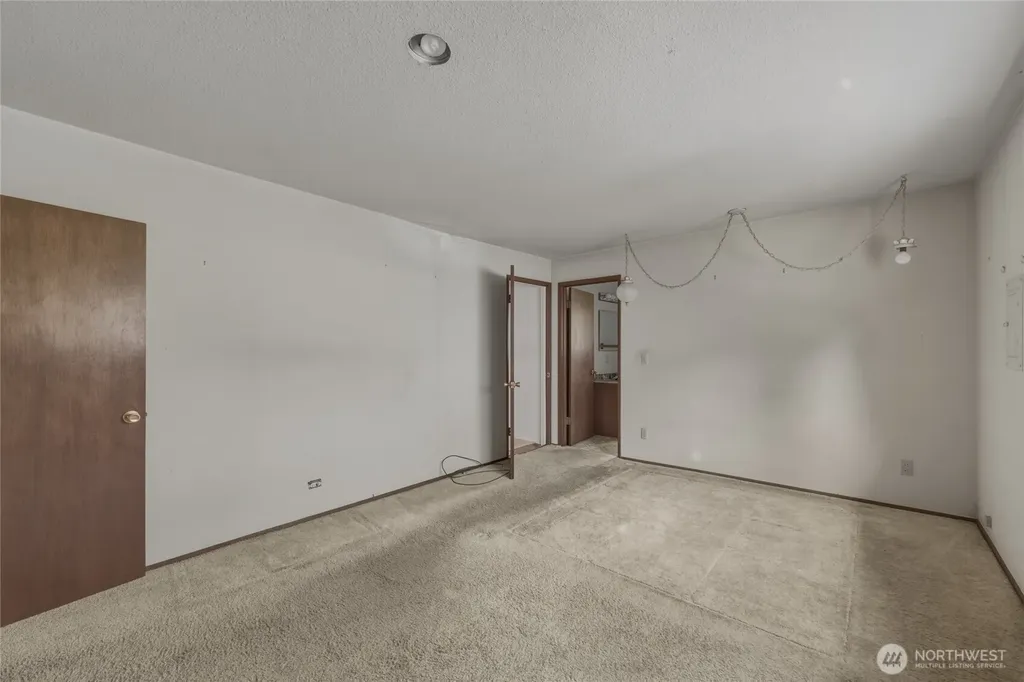 16 Harvey Road Blaine WA 98230