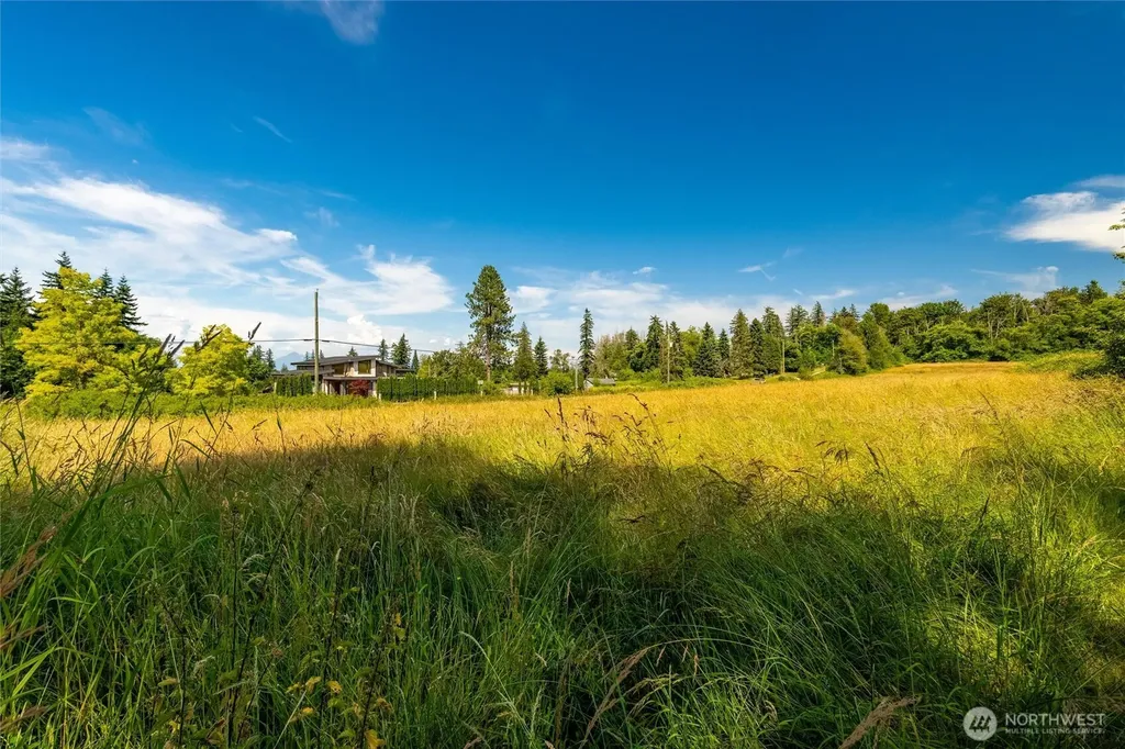 16 Harvey Road Blaine WA 98230