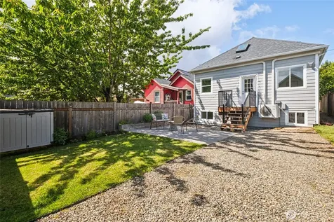 4521 S Findlay Street Seattle WA 98118