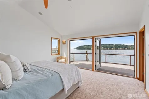15 N Salmon Beach Tacoma WA 98407