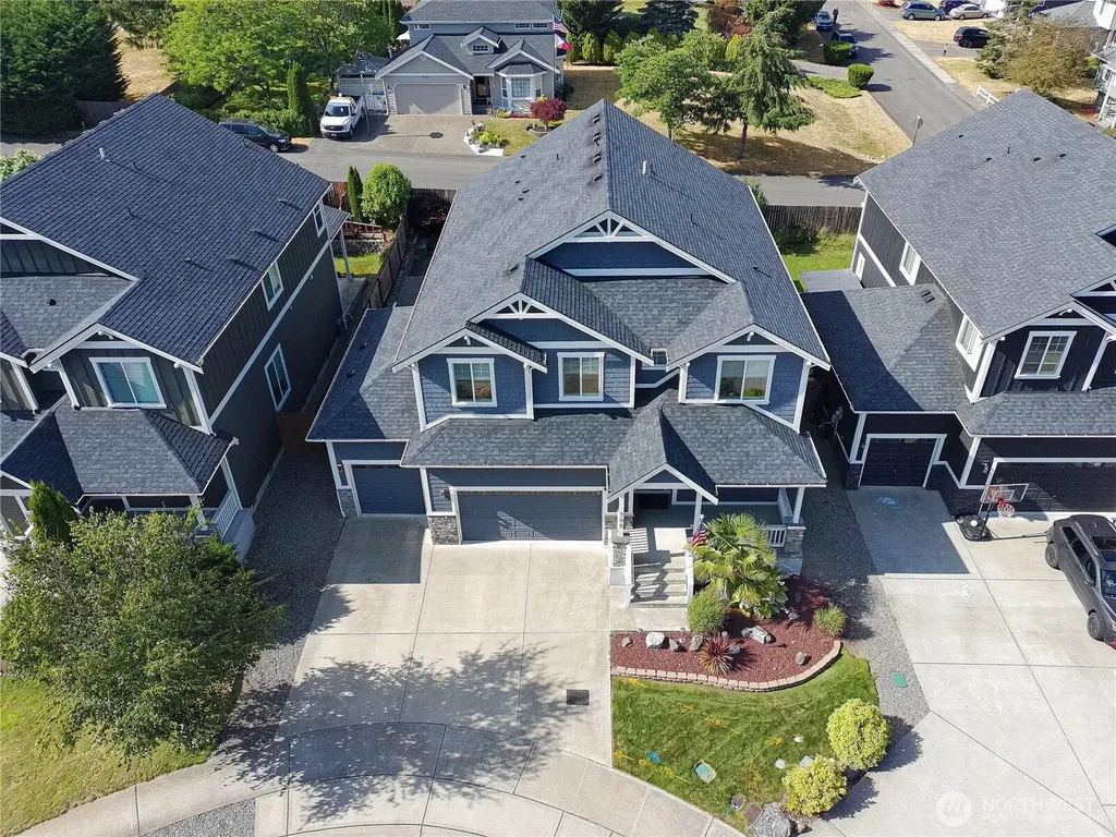 768 NW Ashford Loop Bremerton WA 98311