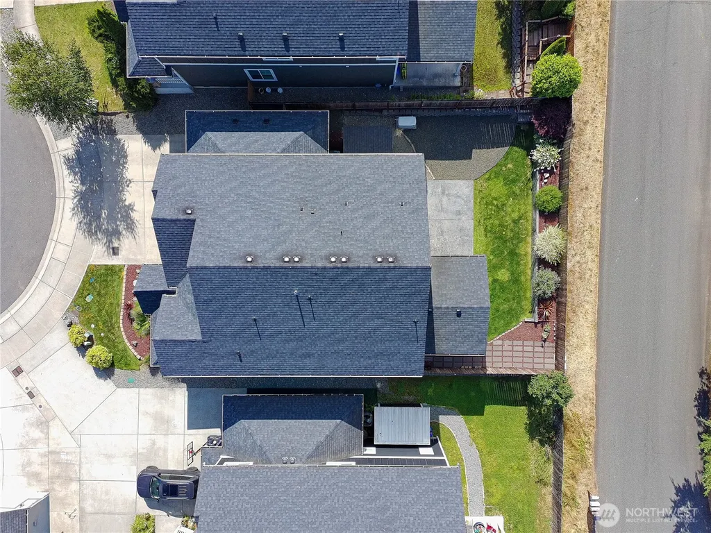 768 NW Ashford Loop Bremerton WA 98311
