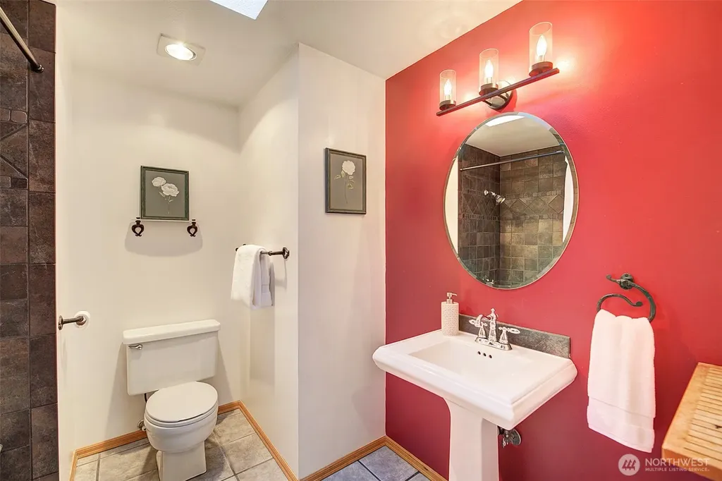 11546 84th Avenue NE Kirkland WA 98034