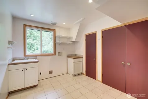 11546 84th Avenue NE Kirkland WA 98034