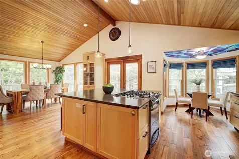 11546 84th Avenue NE Kirkland WA 98034