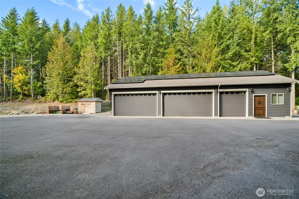 27924 SE 268th Street Ravensdale WA 98051