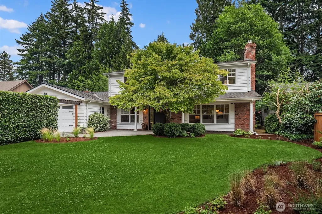 4712 90th Avenue SE Mercer Island WA 98040