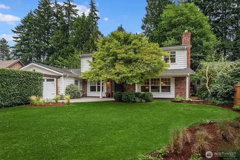 4712 90th Avenue SE Mercer Island WA 98040
