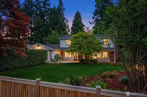 4712 90th Avenue SE Mercer Island WA 98040