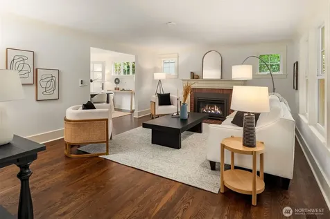 4712 90th Avenue SE Mercer Island WA 98040