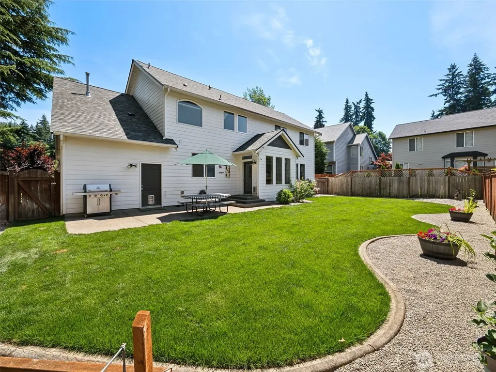 8813 119th Street Ct E Puyallup WA 98373