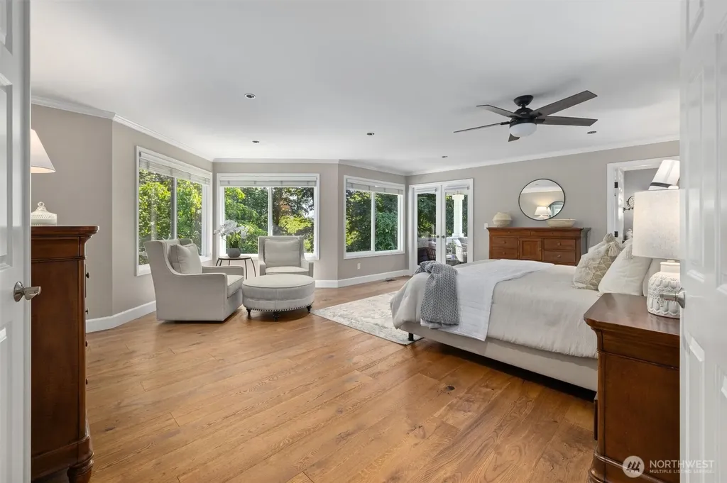 26555 SE 15th Street Sammamish WA 98075