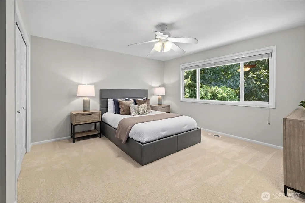 26555 SE 15th Street Sammamish WA 98075