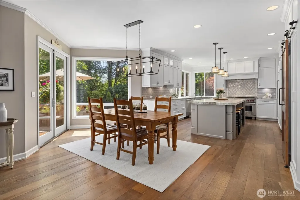 26555 SE 15th Street Sammamish WA 98075