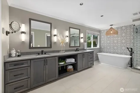 26555 SE 15th Street Sammamish WA 98075